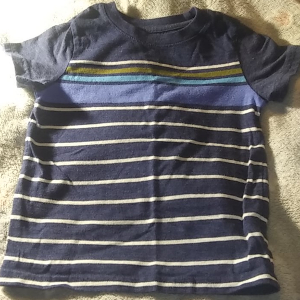 18mo shirt bundle - Picture 4 of 4